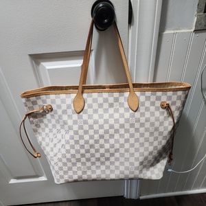 Louis Vuitton Tote
